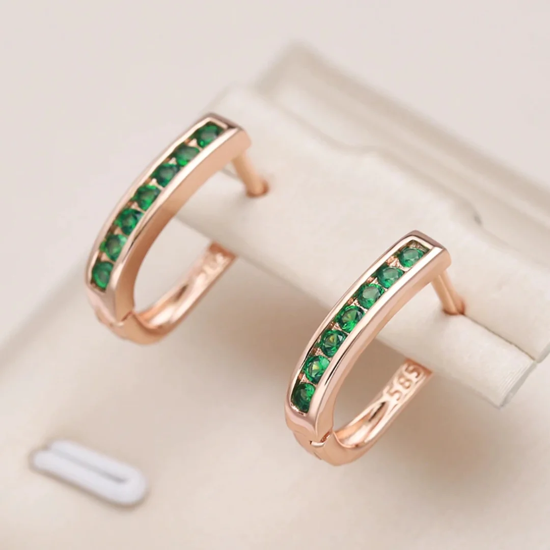 Boucles d'oreilles raffinées ornées de cristaux verts